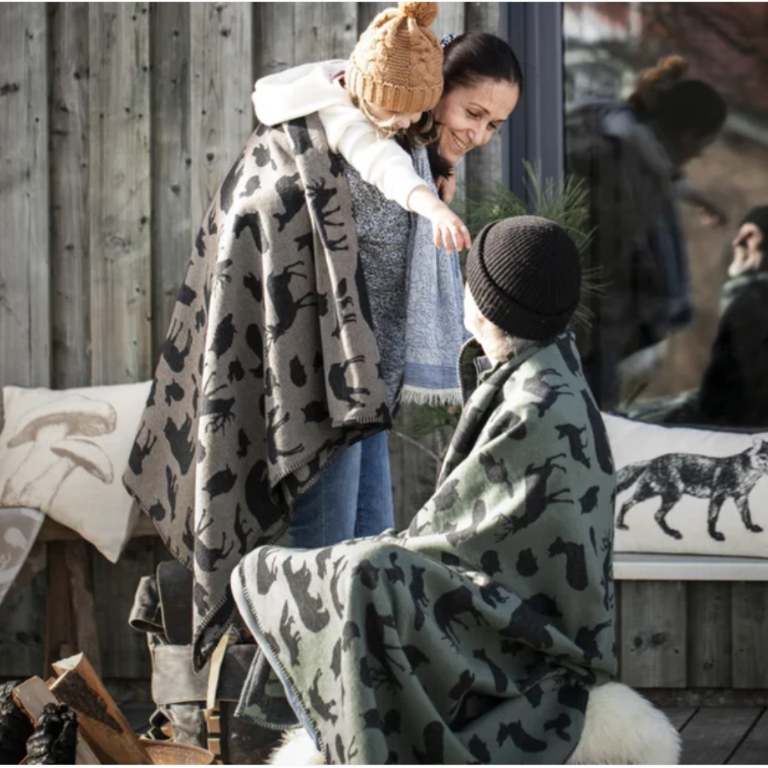 Forest Animals Throw - Cream