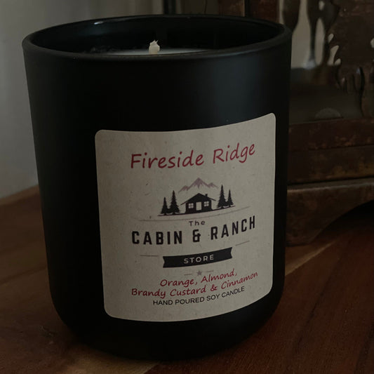 Fireside Ridge Candle combines warm spice, sweet dried fruits, and smooth brandy to create a deeply cozy fragrance inspired by evenings spent beside a glowing fire in a mountain lodge.